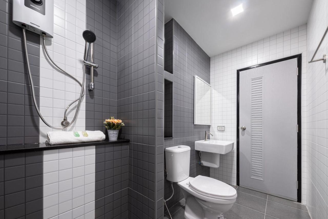 Aqua Residences อควา เรสซิเดนซ์ ห้องพักใหม่ให้เช่า ติดรถไฟฟ้าสถานีวุฒากาศ Bangkok Buitenkant foto