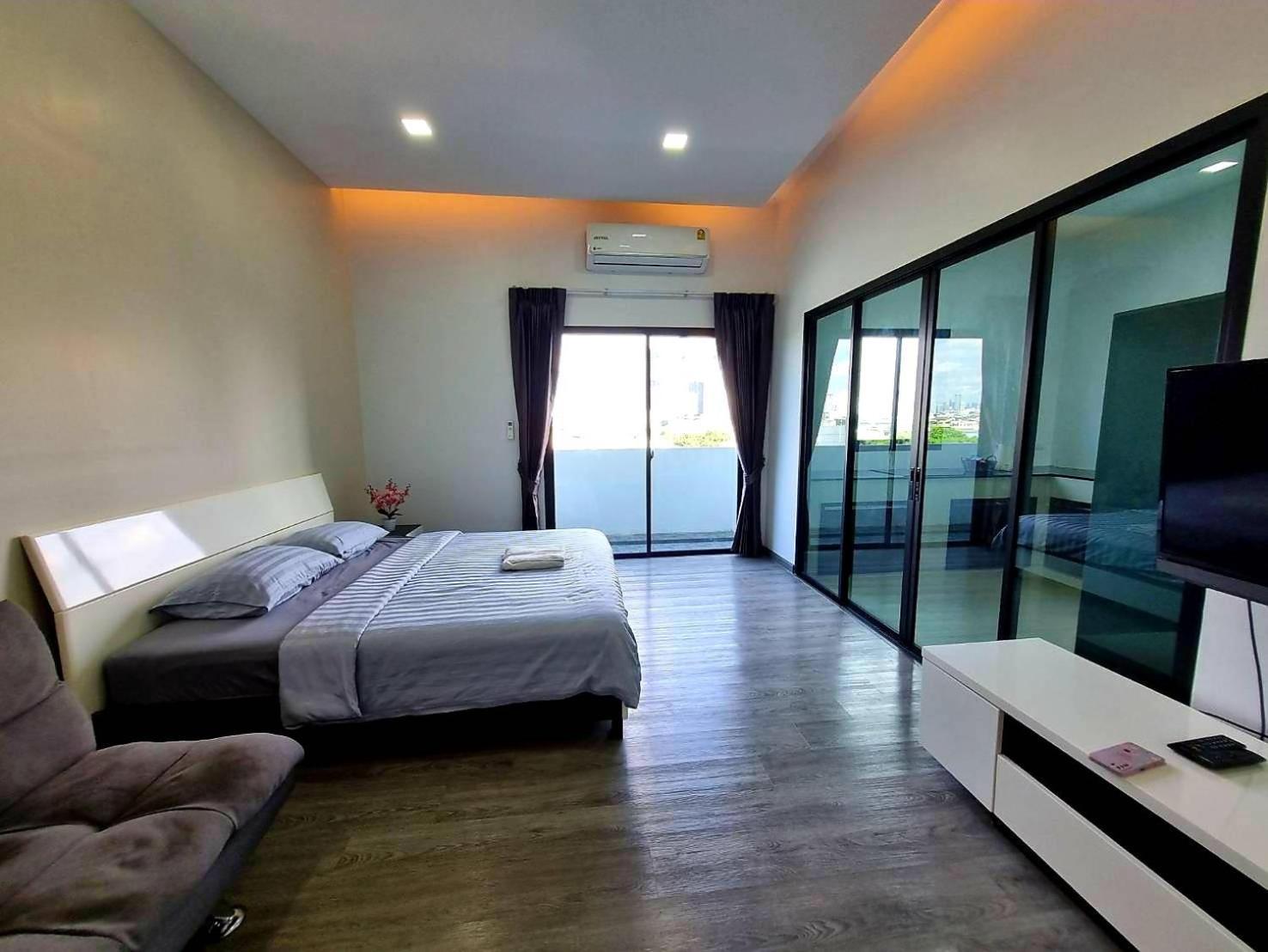 Aqua Residences อควา เรสซิเดนซ์ ห้องพักใหม่ให้เช่า ติดรถไฟฟ้าสถานีวุฒากาศ Bangkok Buitenkant foto